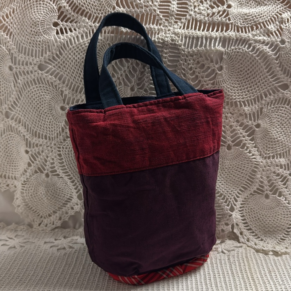 BOHO Fabric Reversible Mini Tote Bag Pockets Dual Handle Travel Folds Red Blue - Picture 4 of 14